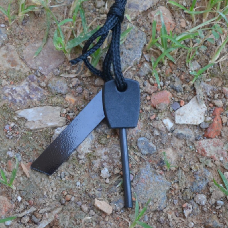 أداة إشعال النار الصغيرة الجدي - مراجعة Fire Starter Waterproof وسعره