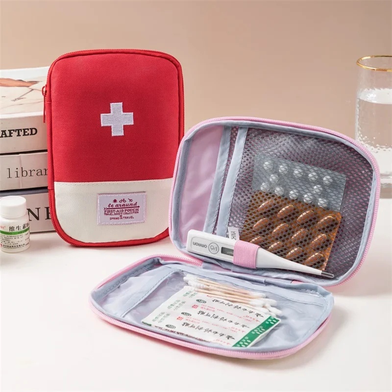 حقيبة إسعافات أولية محمولة للس - مراجعة Field Dressing Kit وسعره
